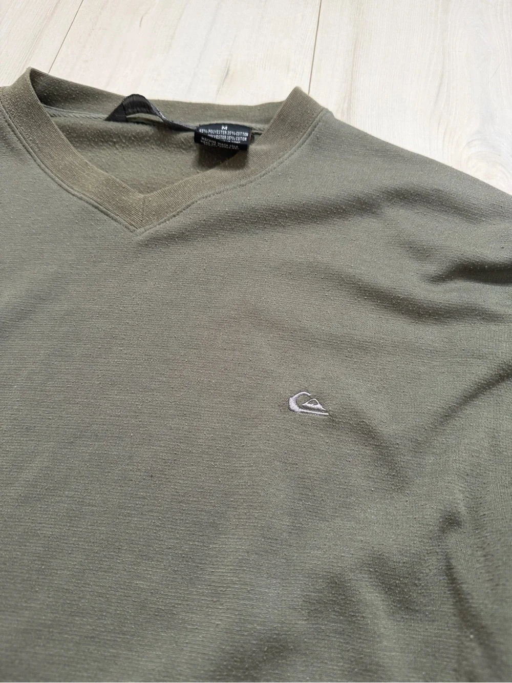 Quiksilver neck sweater